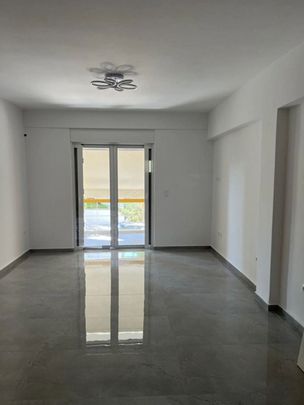 Studio/Γκαρσονιέρα για ενοικίαση Κέντρο Σαρωνίδας - παραλία (Σαρωνίδα) - Photo 1