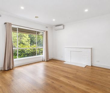 6 Perth Avenue, Albion, VIC, 3020 - Photo 1