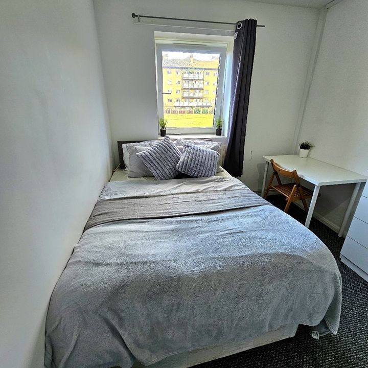 Room in a Shared Flat, Hadleigh House, E1 - Photo 1
