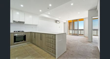 Luxury 2 Bedroom Apartment - Photo 2