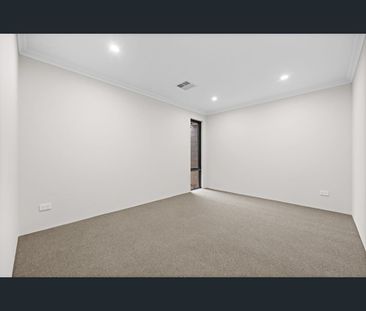 43 Tidal Drive, Port Kennedy, WA 6172 - Photo 3