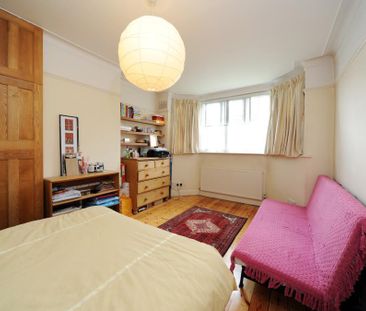 4 bedroom apartment to rent - Photo 6