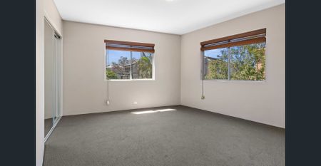 Top floor unit in the heart of Bulimba - Photo 2