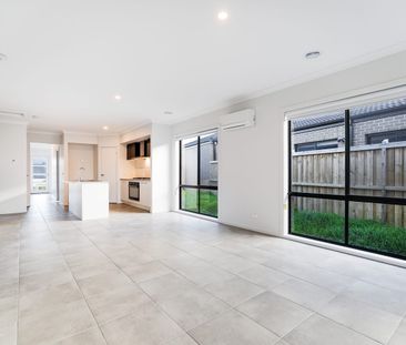 Stunning Family Home - Photo 1