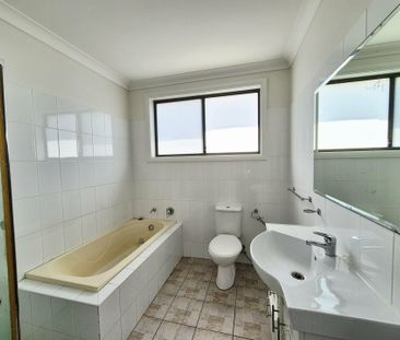 7/45-47 Dutton Street, Bankstown NSW - Photo 6