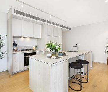 Near New Luxurious Apartment In Prime Location - Photo 3