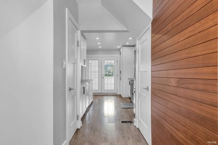 For Lease - 22 Harvey Street, Hamilton, Ontario - Photo 4