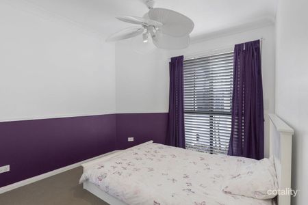 Modern Renovated Family Home - Photo 3