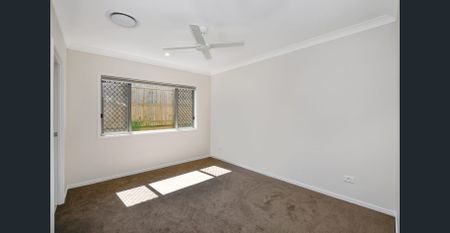 Modern Family Living in the Heart of Collingwood Park - Photo 5