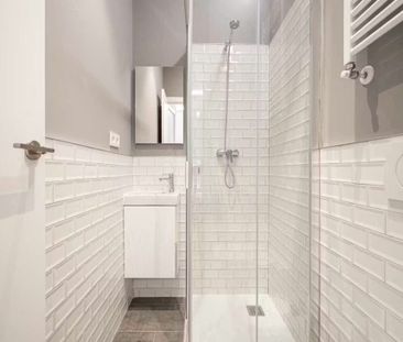 Calle de Alburquerque, Madrid, Community of Madrid 28010 - Photo 1