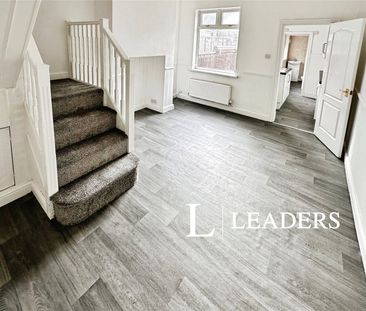 2 bedroom house to rent West Street, Newcastle, Staffordshire, ST5 - Photo 4