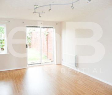3 bedroom terraced house to rent - Photo 2