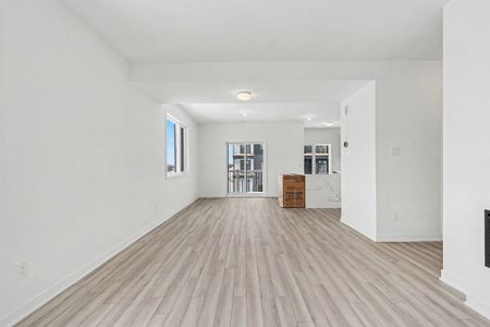 For Lease - 800 Demulcent Lane, Kanata, Ontario - Photo 2