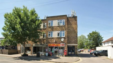 2 bedroom flat to rent - Photo 3