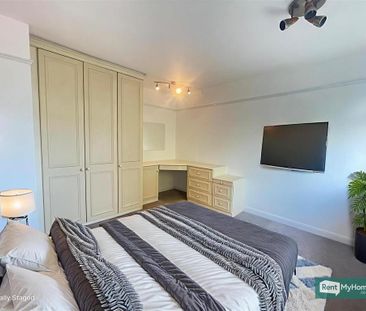 3 bedroom end of terrace house to rent - Photo 5