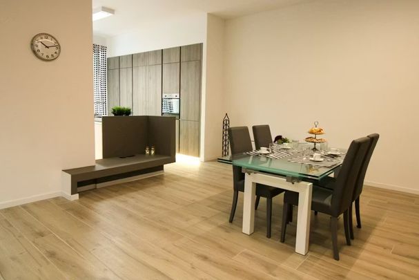 Via Alessandro Menganti, Bologna, Emilia-Romagna 40133 - Photo 1