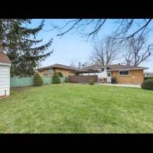 House for rent - Photo 2