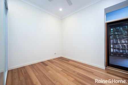 1/70 Petersham road, Marrickville, NSW 2204 - Photo 3