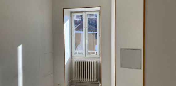 Location Appartement 3 pièces 51m² LABLACHERE 07230 - Photo 2