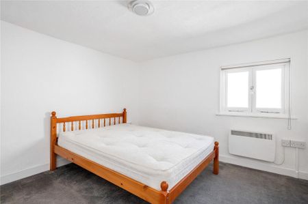 1 bedroom terraced house to rent - Photo 3