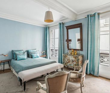 Appartement • Enfants Rouges - Photo 2