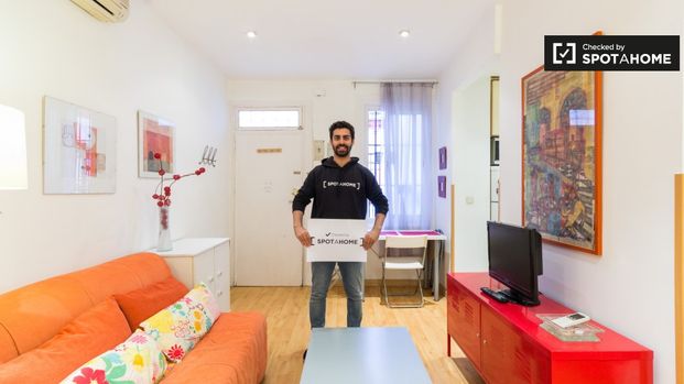 madrid, Community of Madrid 28004 - Photo 1