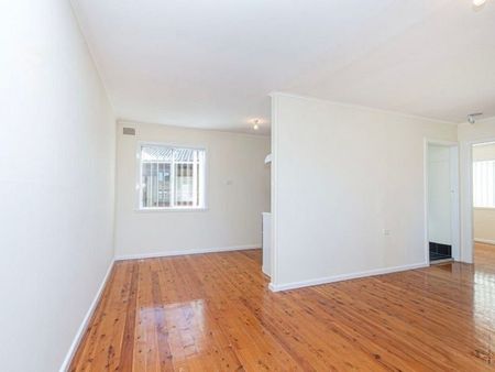 Home For Rent - Photo 3