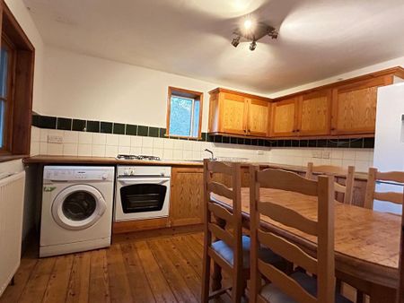 1 bedroom detached house to rent - Photo 3