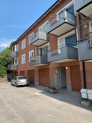 Bergsvägen, Fellingsbro - Photo 1