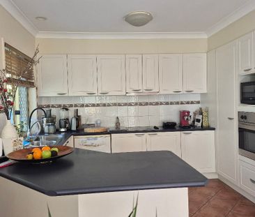 Two Rooms available near Griffith University - Photo 3