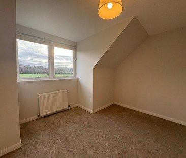 4 bedroom detached house to rent - Photo 5