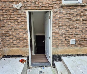 For Lease - 2878 Rainwater Drive Unit# (Legal Basement), Mississaug... - Photo 1