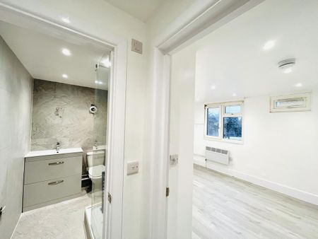 1 bedroom flat to rent - Photo 4