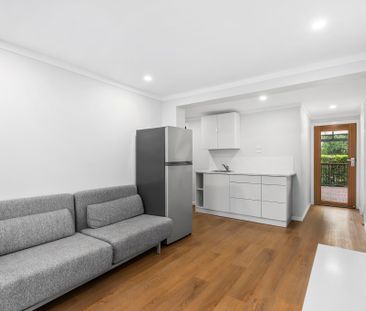 Your Summer escape with Dual Living - Photo 6