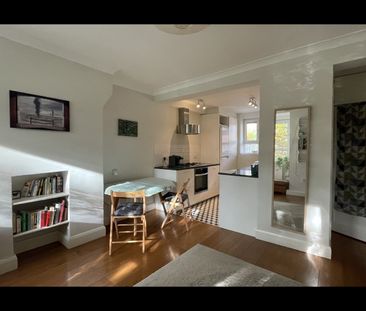 2 Bed Flat, Northleigh House, E3 - Photo 2