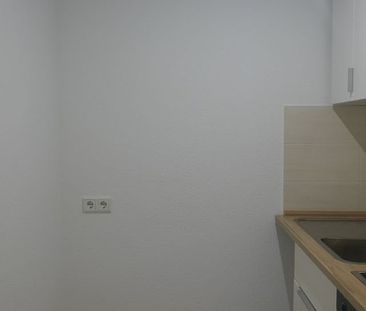 Top moderne und neu sanierte 1 Zimmer Wohnung mit Südbalkon in Norderstedt-Garstedt zeitnah zu vermieten !!! - Photo 5