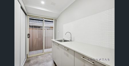 🌿 Big, Beautiful & Ready Now – 4x3 + Theatre in Tranquil Karnup! - Photo 5