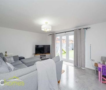 Armfield Grove, Leigh, WN7 - Photo 2