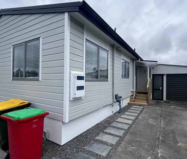 Newly Renovated Family Living - Photo 5