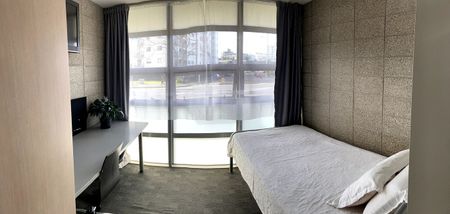 Furnished Studio Apartment in City - Photo 3