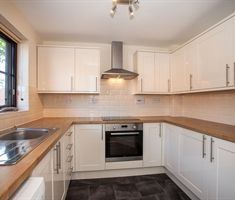 3 bedroom house to rent The Spinney, Bar Hill, Cambridge, CB23 - Photo 6