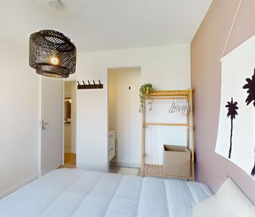 DRAGON Roommate 4 Bedrooms at Dijon - Photo 1