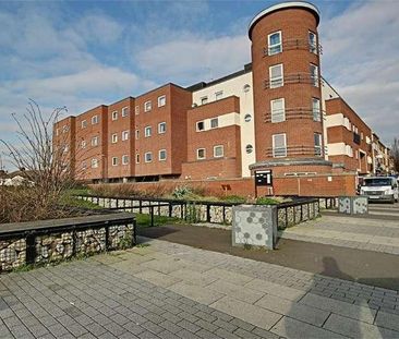 Turnpike Court, Waltham Cross, EN8 - Photo 1