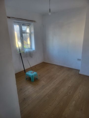 3 Bed Terraced House, Denmark Street, E13 - Photo 4