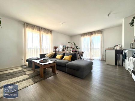 Location Appartement 3 pièces 62m² MONTLOUIS SUR LOIRE 37270 - Photo 2