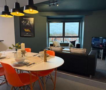 6 bedroom private hall to rent - Photo 1