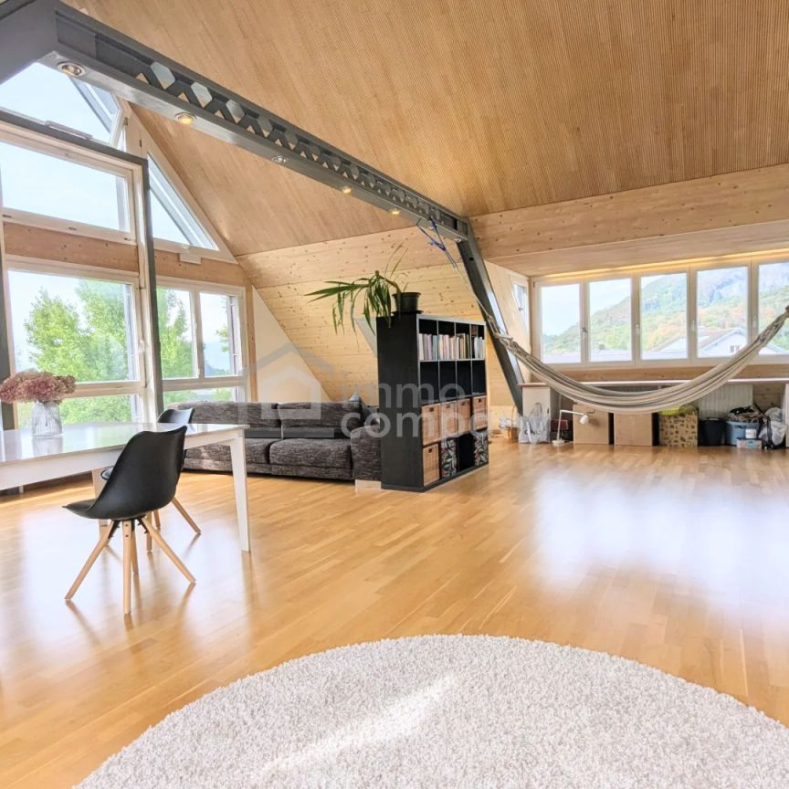 Exklusive 119m² Loft-Dachbodenwohnung mit Lift, Panoramablick & Parkplatz - Foto 1
