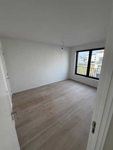 Appartement te huur - Foto 3