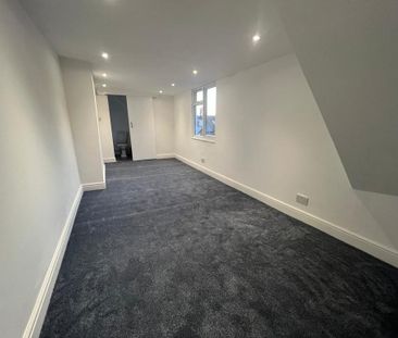 5 bedroom terraced house to rent - Photo 3