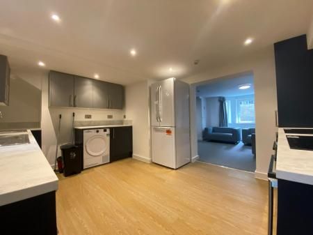 6 Bed Student Home - 121 Sturry Road, Canterbury - Photo 1